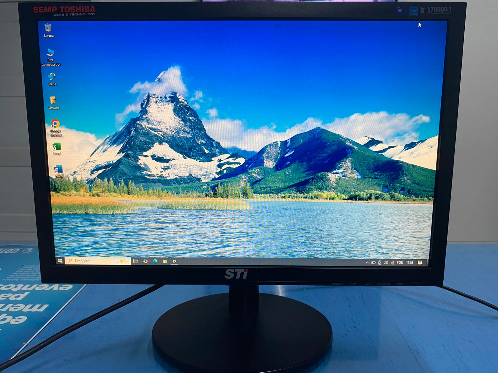 Monitor Semp Toshiba (Usado) - B1940W - 18,5"